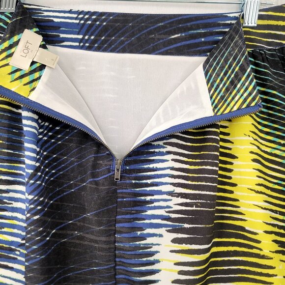 Ann Taylor Loft Abstract Print A-Line Skirt Zipper Blue Black Yellow Sz 8 - Picture 2 of 9